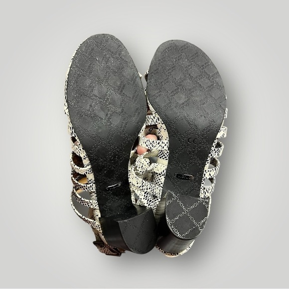 🌻NEW w/box Vionic Sami Black & White Snakeskin Leather Ankle Heels Size 9.5 - Picture 9 of 12